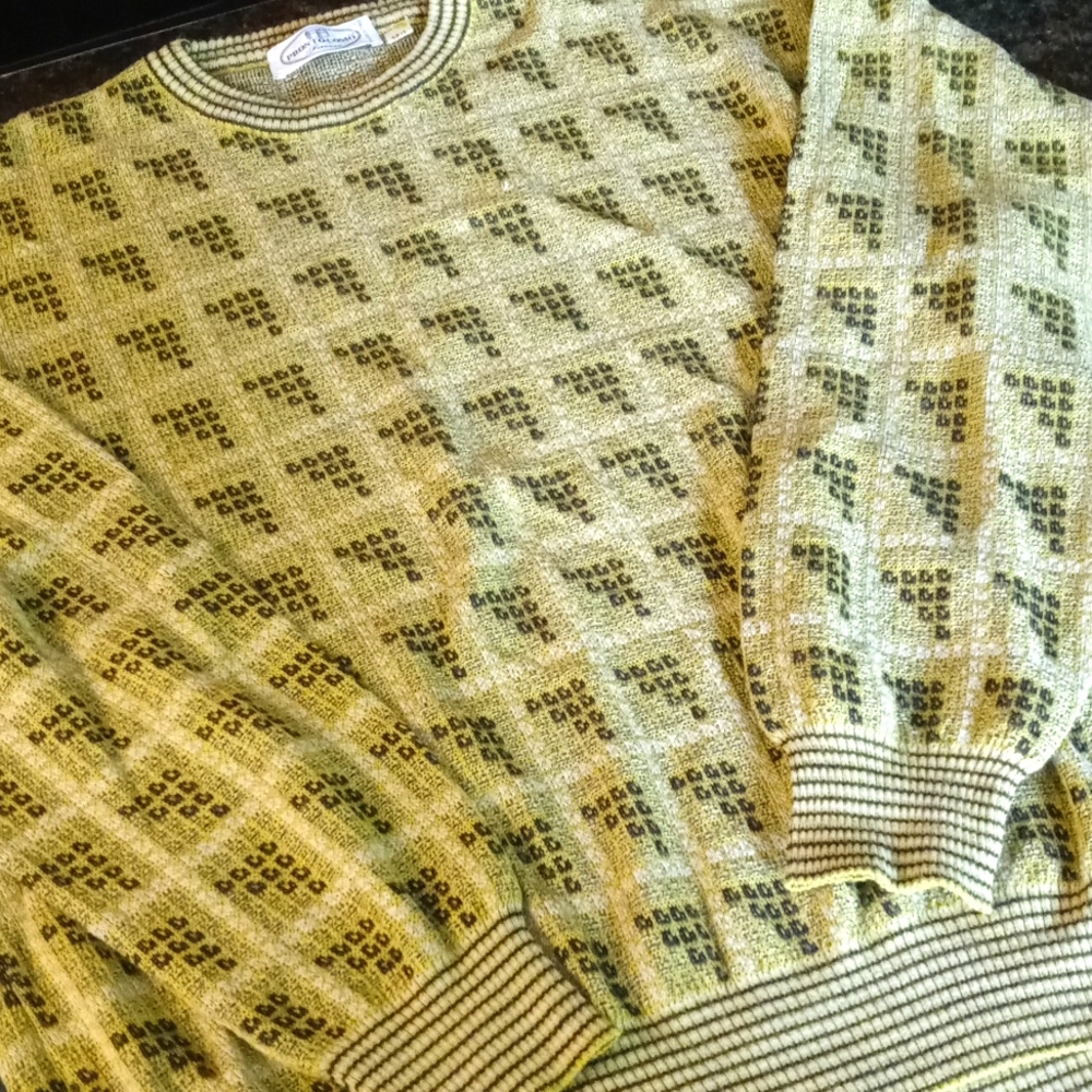 Vintage Italian green knit sweater